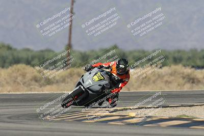 media/Oct-13-2025-Moto Forza (Mon) [[a66d839500]]/2-A Group/Session 3 (Turn 16)/